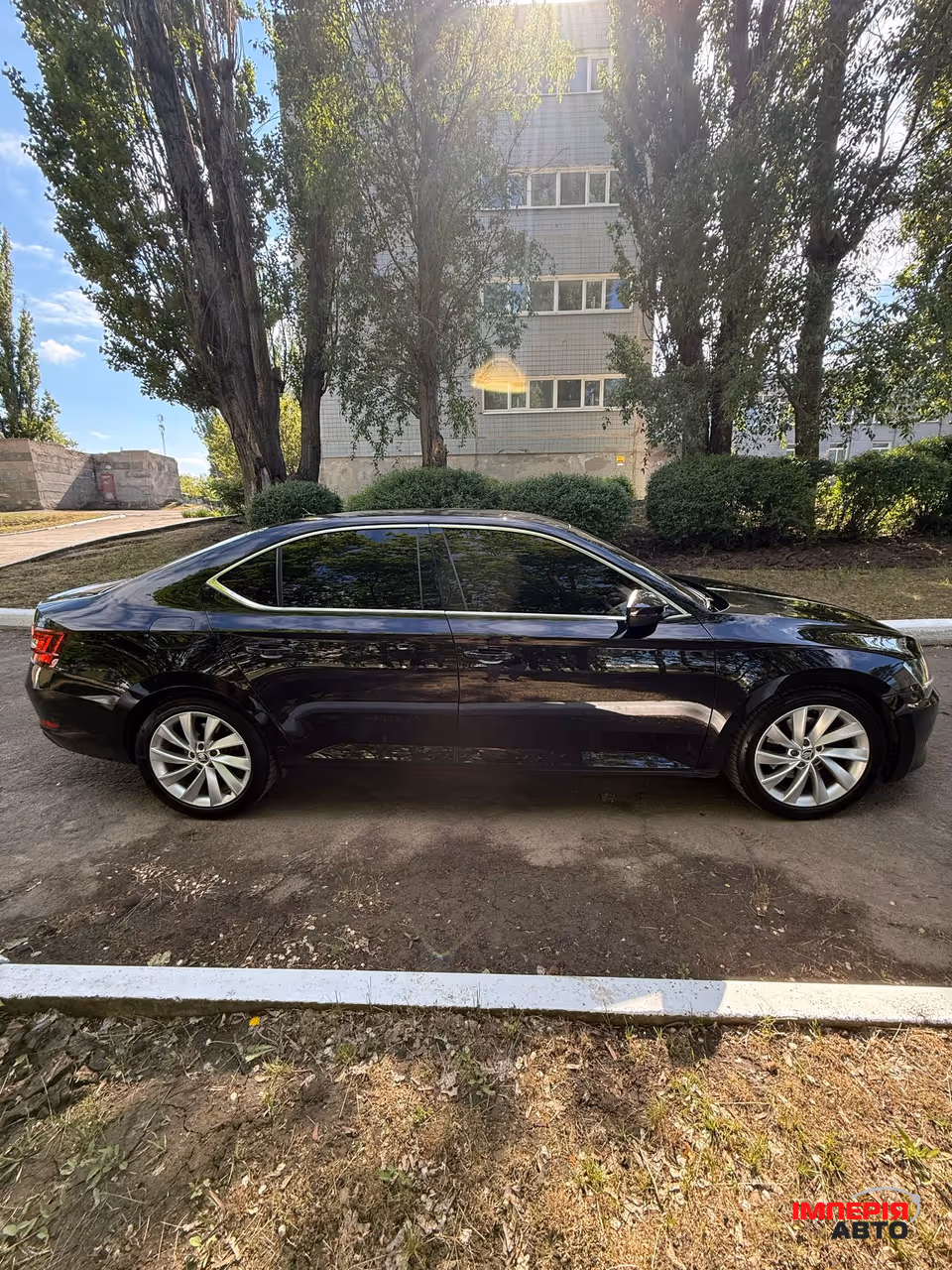 Skoda Superb - фото 9