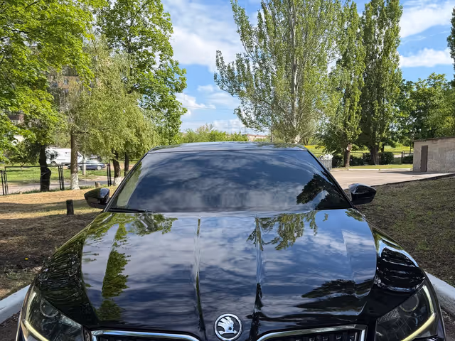 Skoda Superb - фото 2