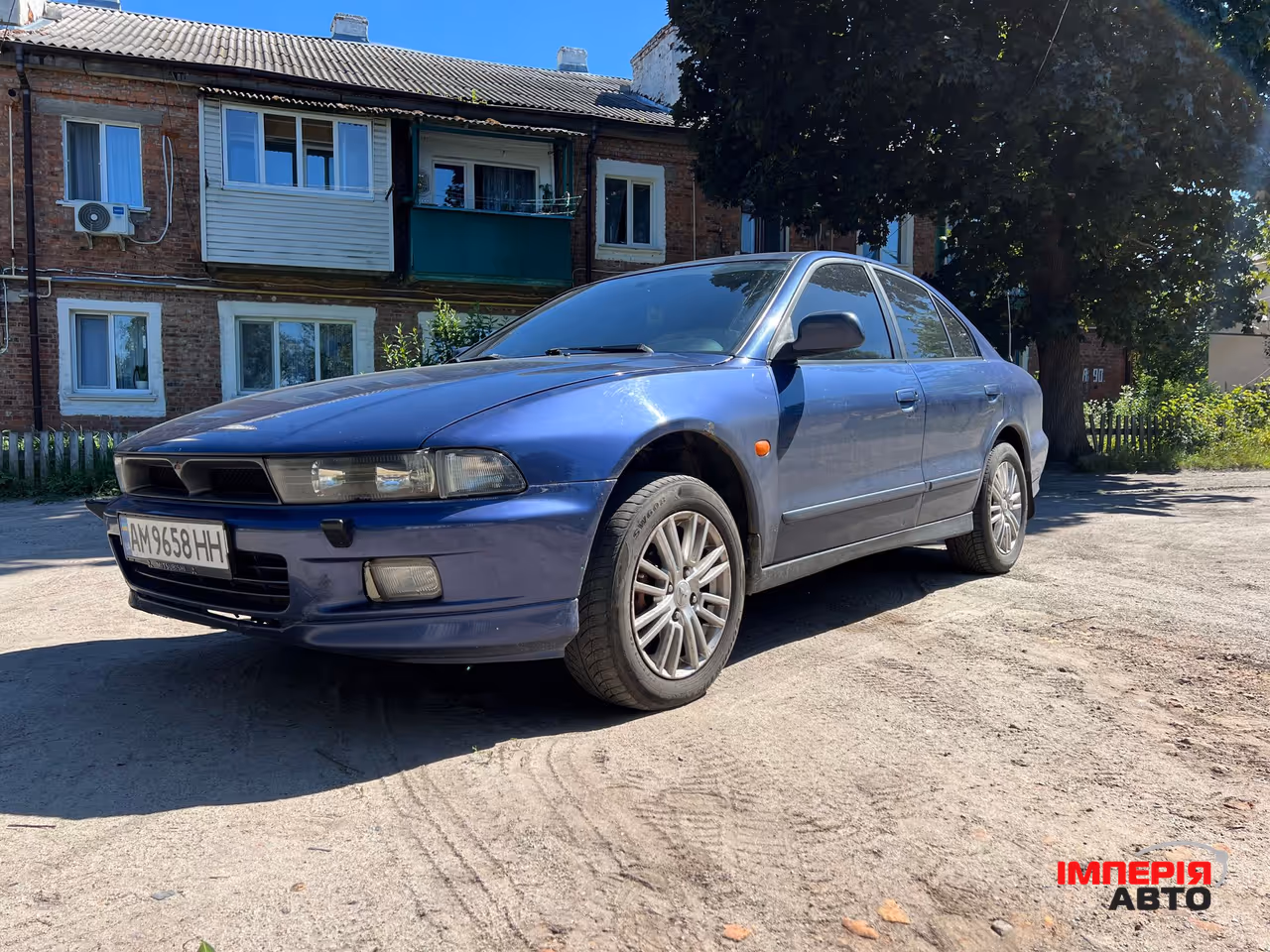 Mitsubishi Galant - фото 4