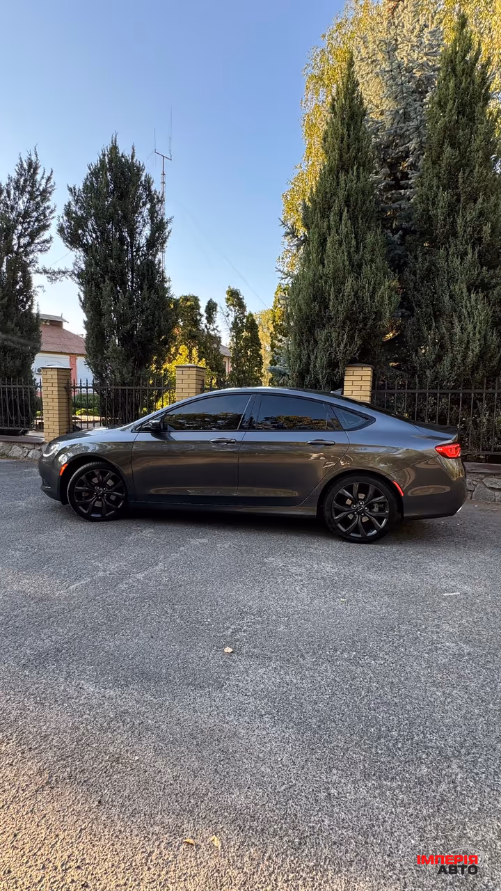 Chrysler 200 - фото 11