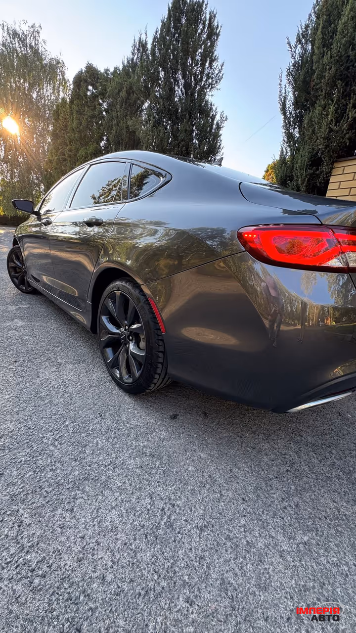 Chrysler 200 - фото 3