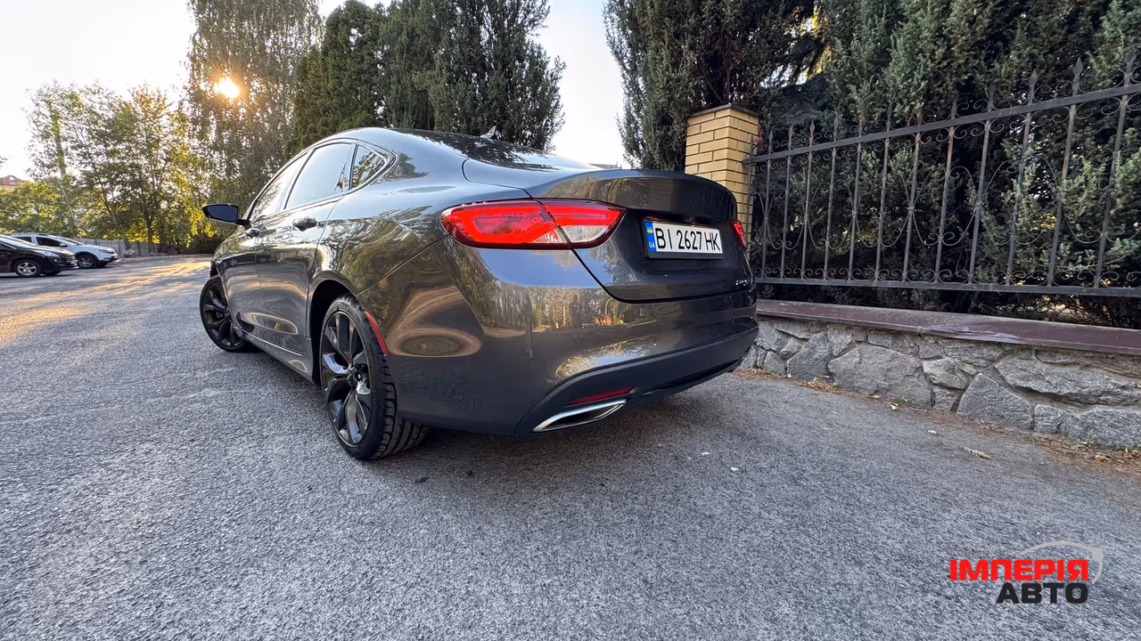 Chrysler 200 - фото 17