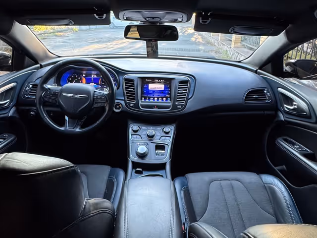 Chrysler 200 - фото 4
