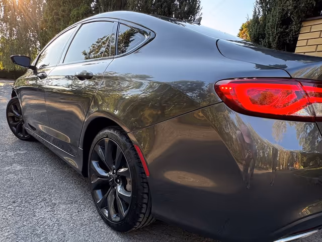 Chrysler 200 - фото 3