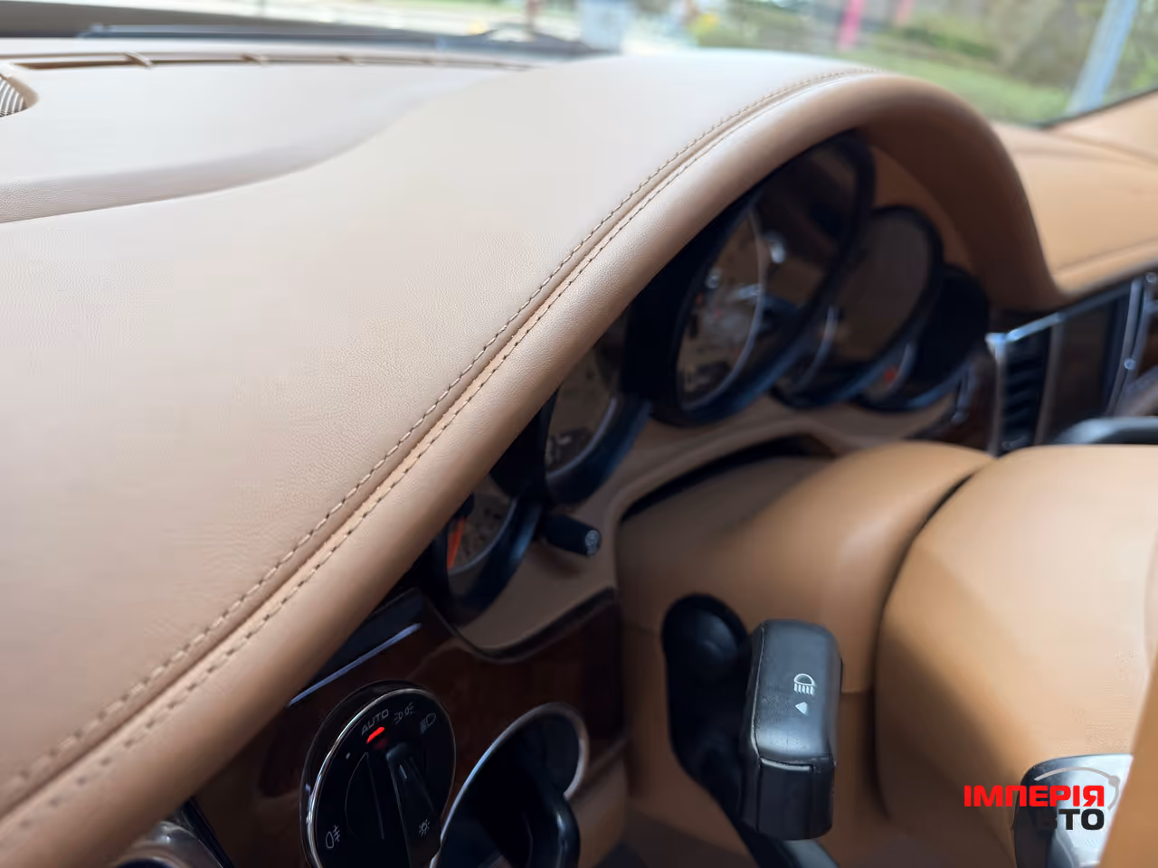 Porsche Panamera - фото 16