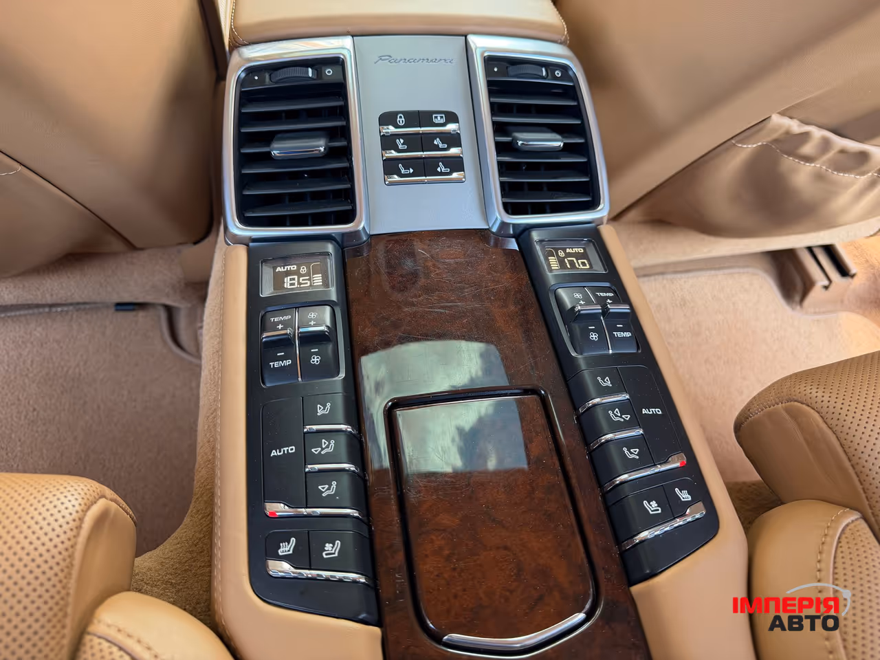 Porsche Panamera - фото 23