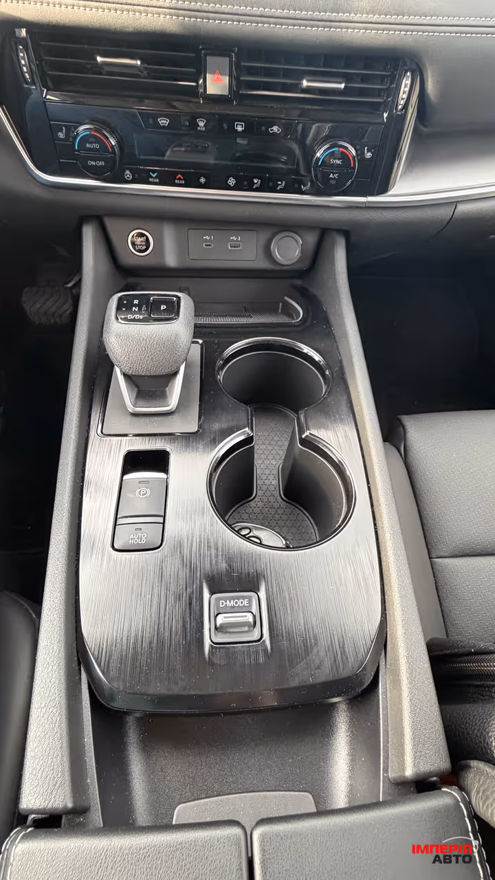 Nissan X-Trail - фото 16