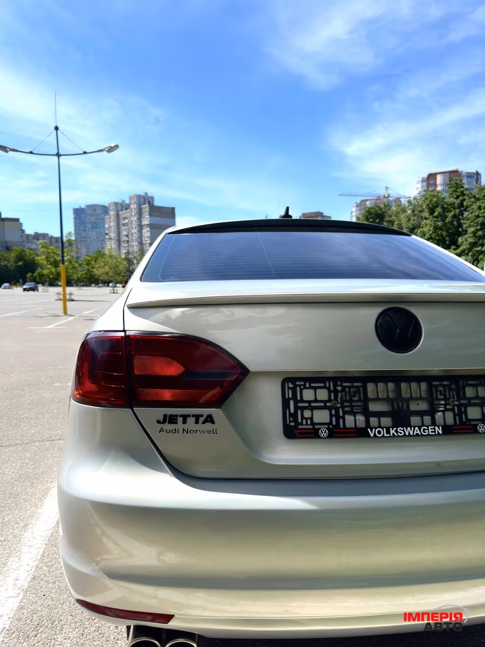 Volkswagen Jetta - фото 7