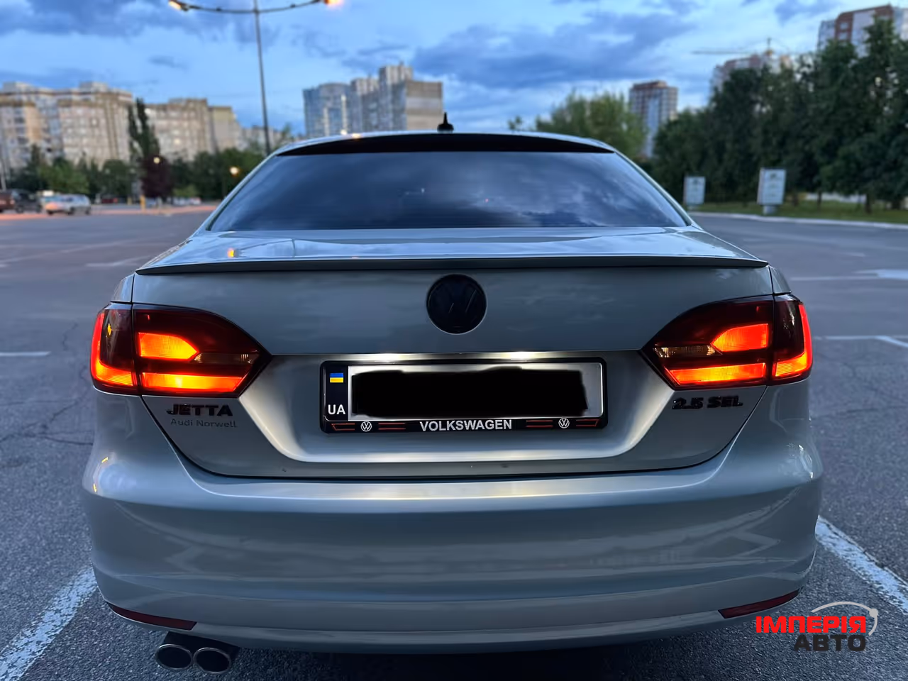 Volkswagen Jetta - фото 5
