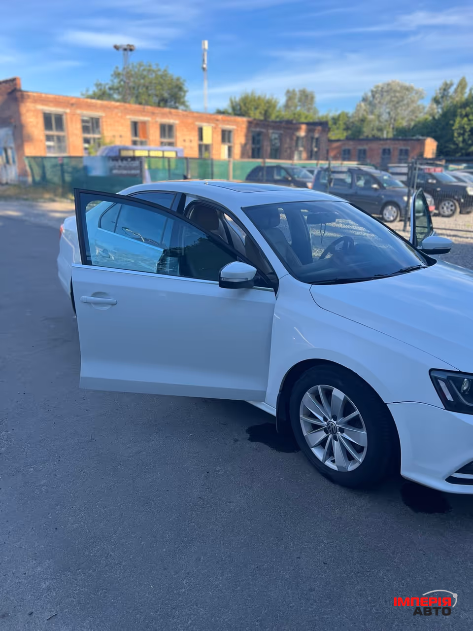 Volkswagen Jetta - фото 9