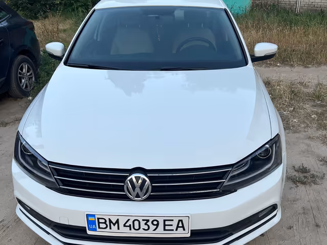Volkswagen Jetta - фото 1
