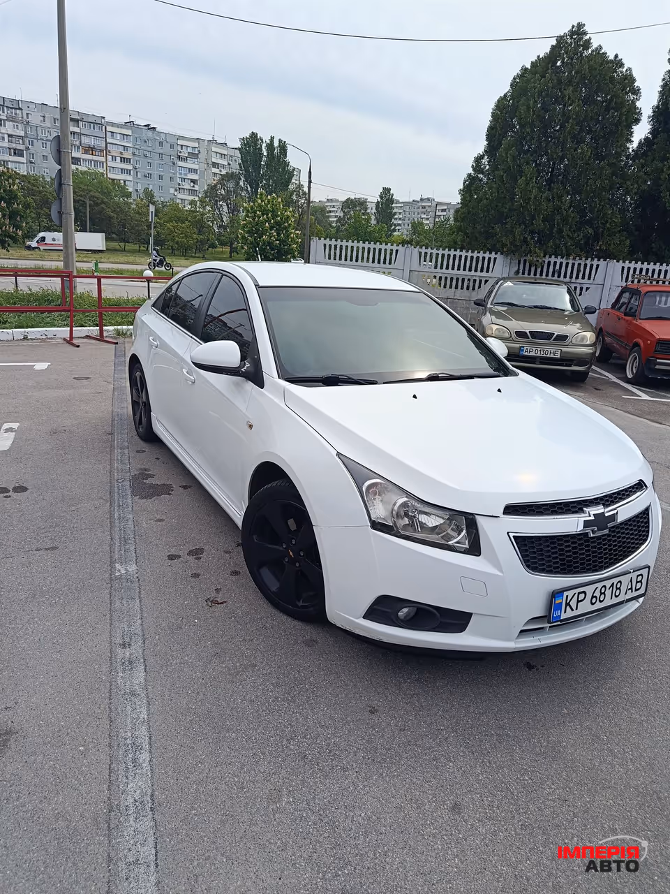 Chevrolet Cruze - фото 13