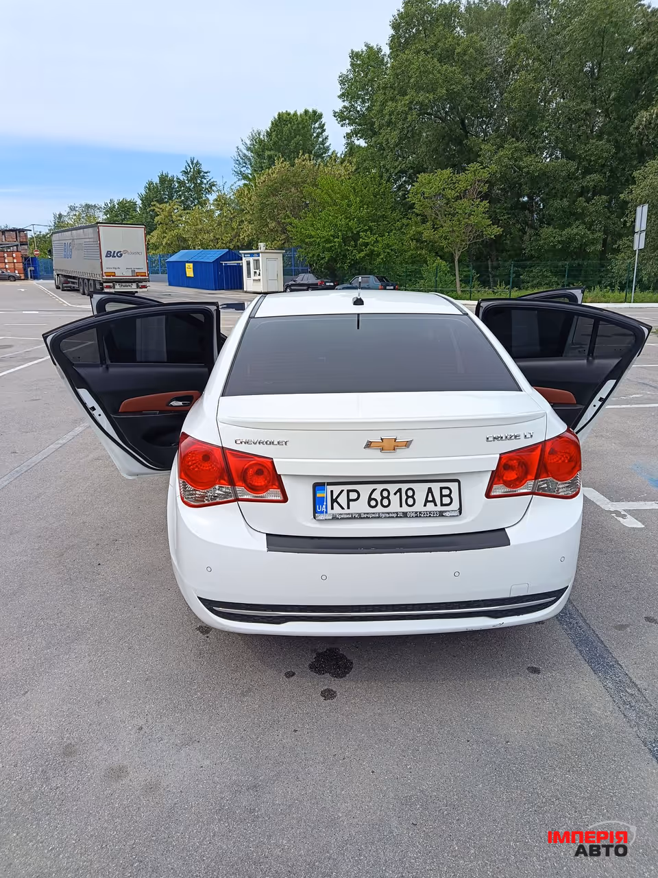 Chevrolet Cruze - фото 1