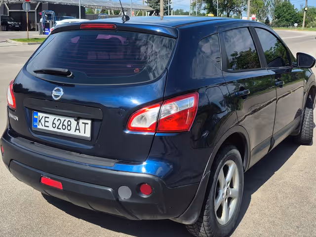 Nissan Qashqai - фото 4