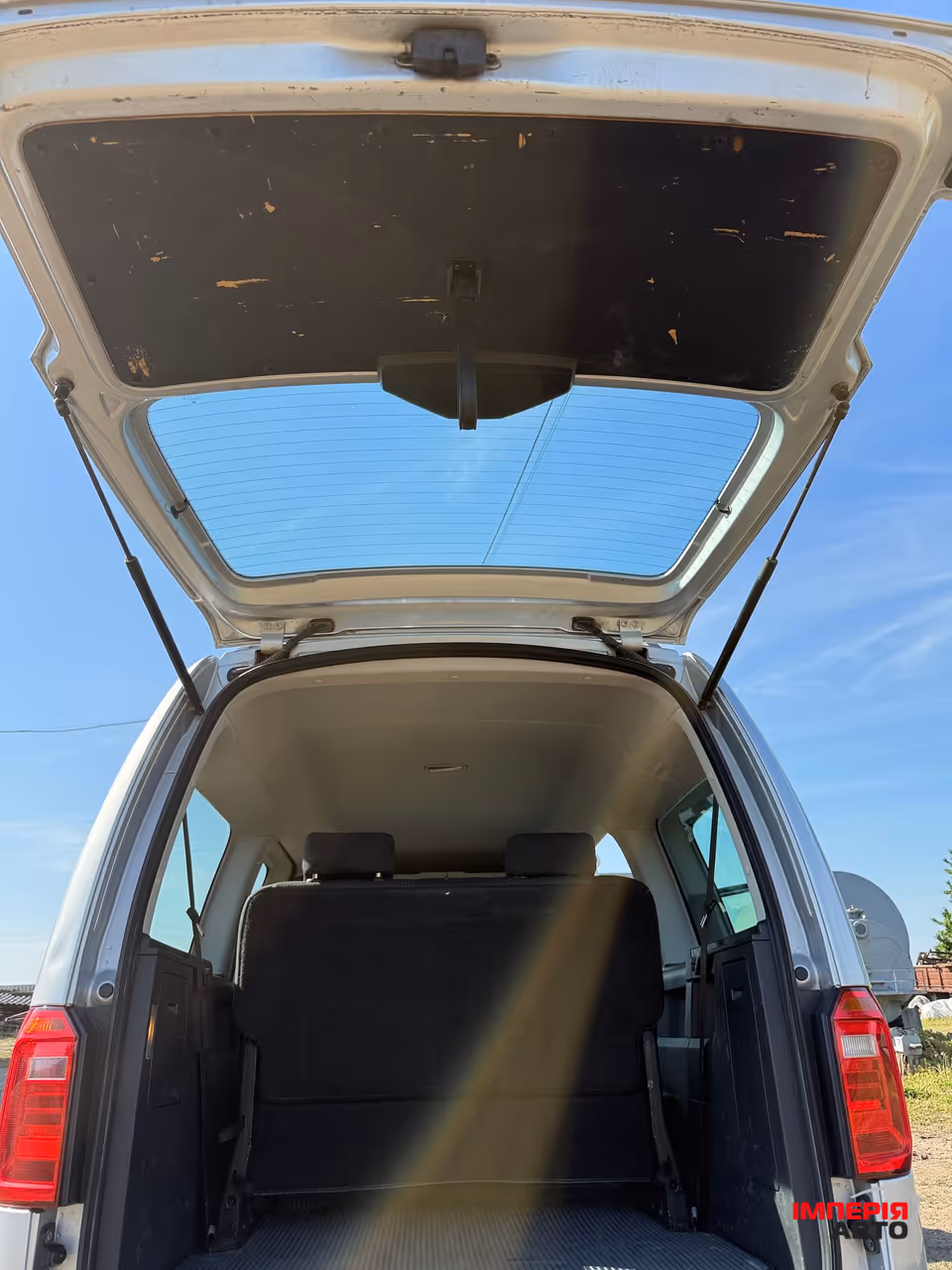Volkswagen Caddy - фото 23