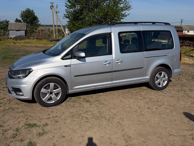 Volkswagen Caddy - фото 3