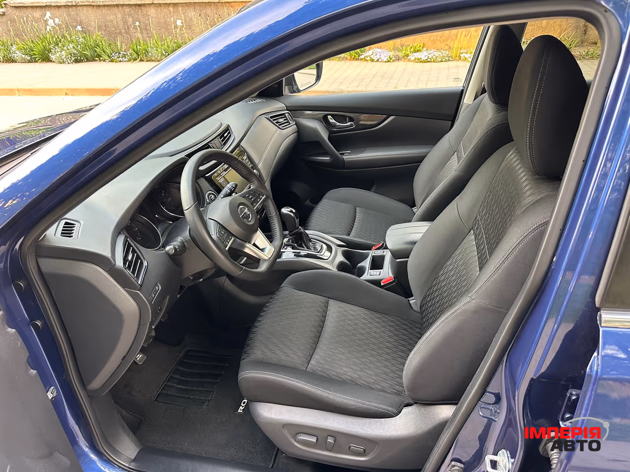 Nissan Rogue - фото 11