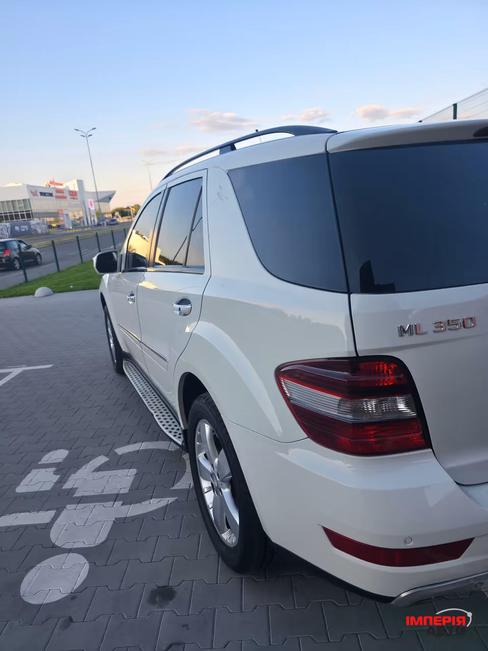 Mercedes-Benz M-Класс - фото 7