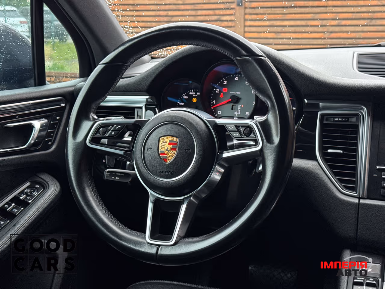 Porsche Macan - фото 31