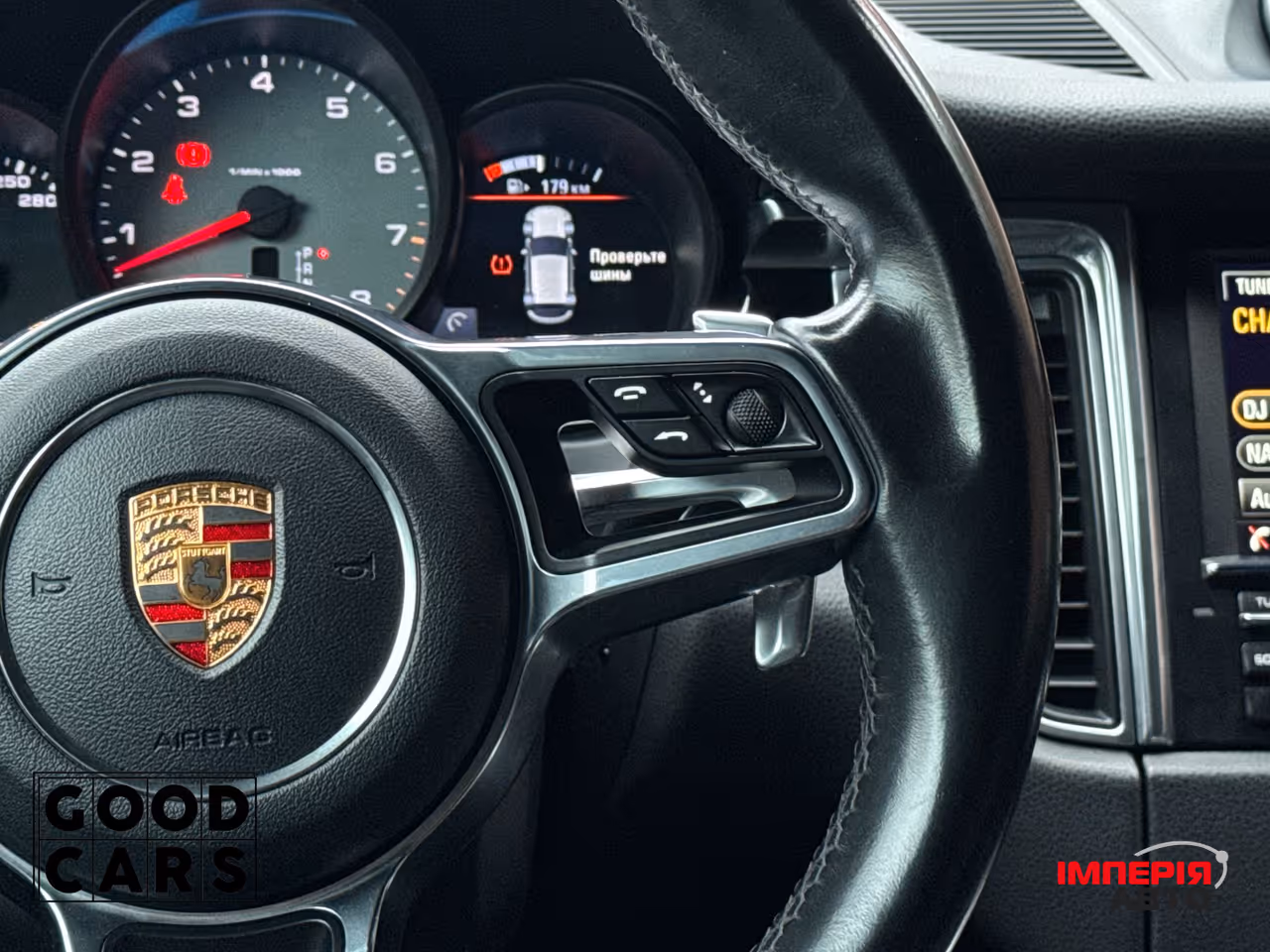 Porsche Macan - фото 34
