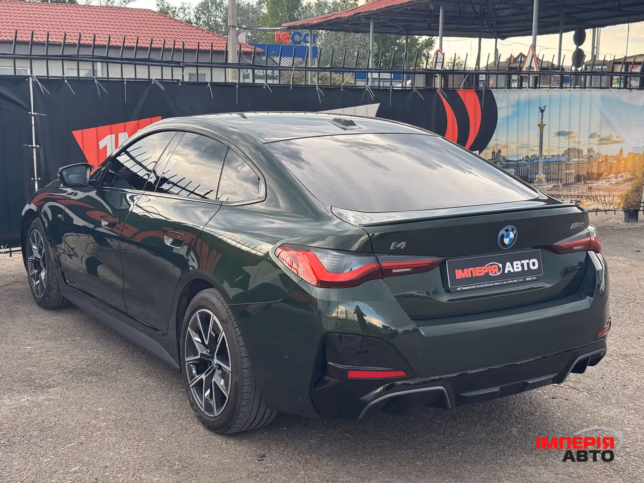 BMW i4 - фото 8