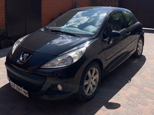 Peugeot 207 - фото 3
