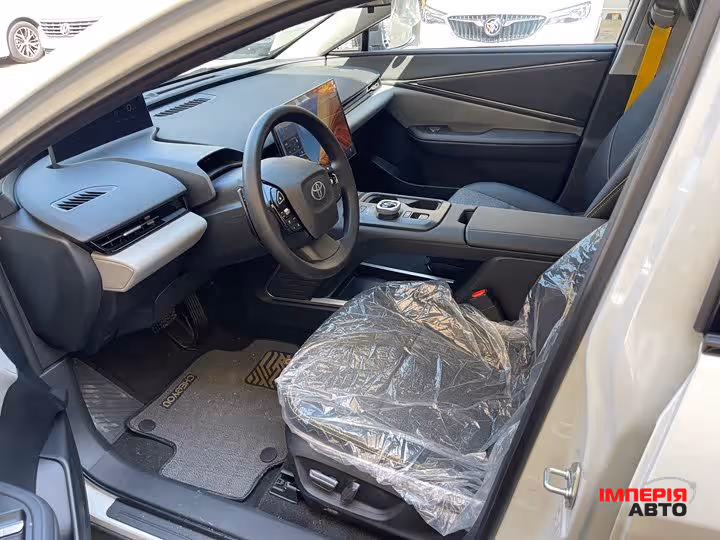 Toyota bZ4X - фото 7