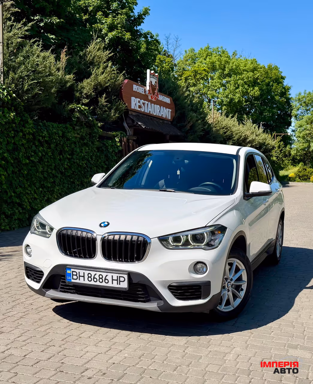 BMW X1 - фото 1
