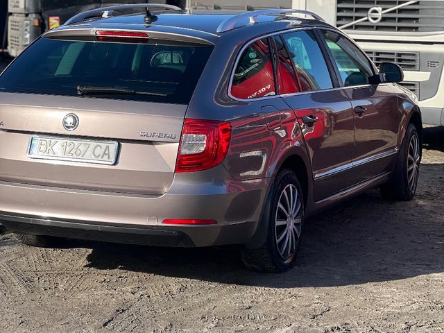 Skoda Superb 2014, Славута, $12 000 - зображення 2
