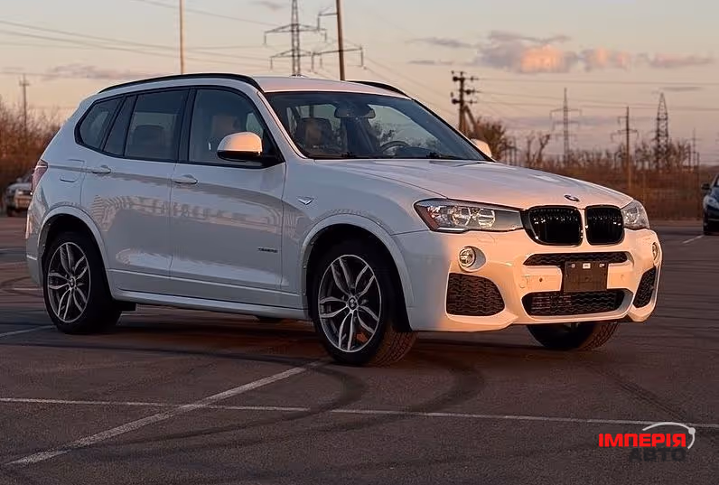 BMW X3 - фото 1