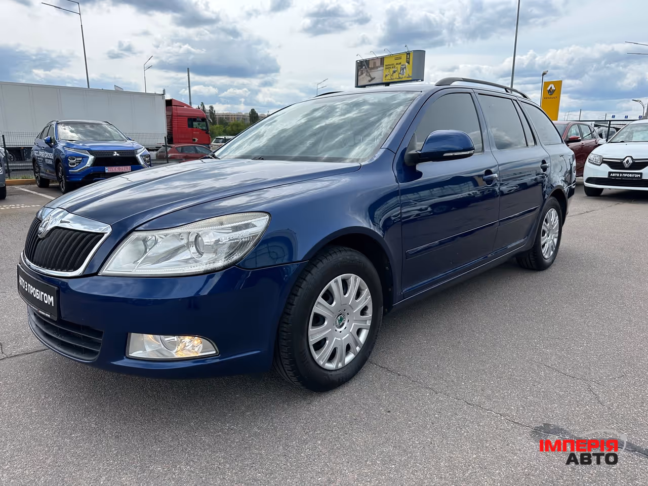 Skoda Octavia - фото 3