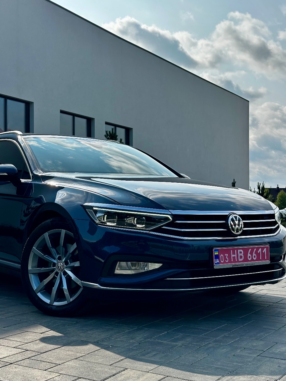 Volkswagen Passat - фото 3