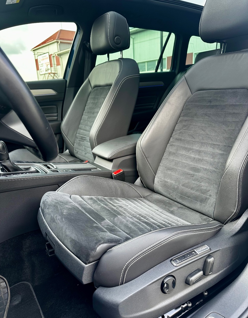 Volkswagen Passat - фото 22