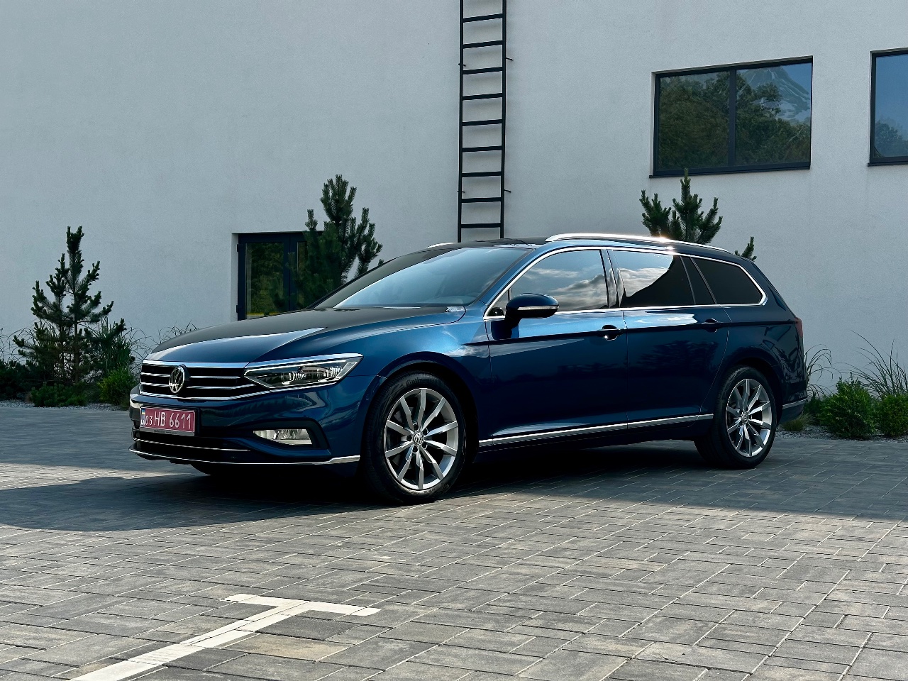 Volkswagen Passat - фото 1