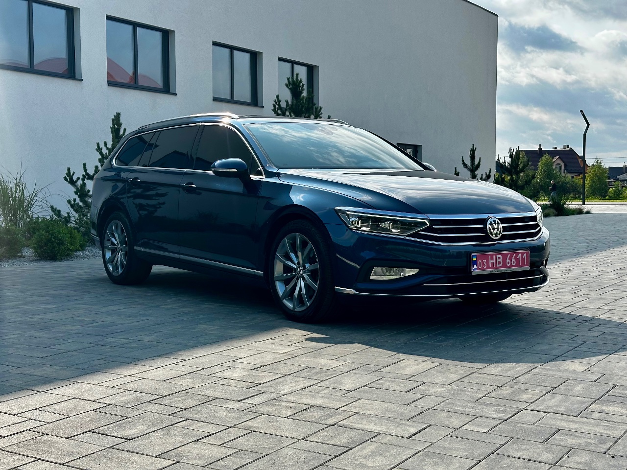 Volkswagen Passat - фото 12