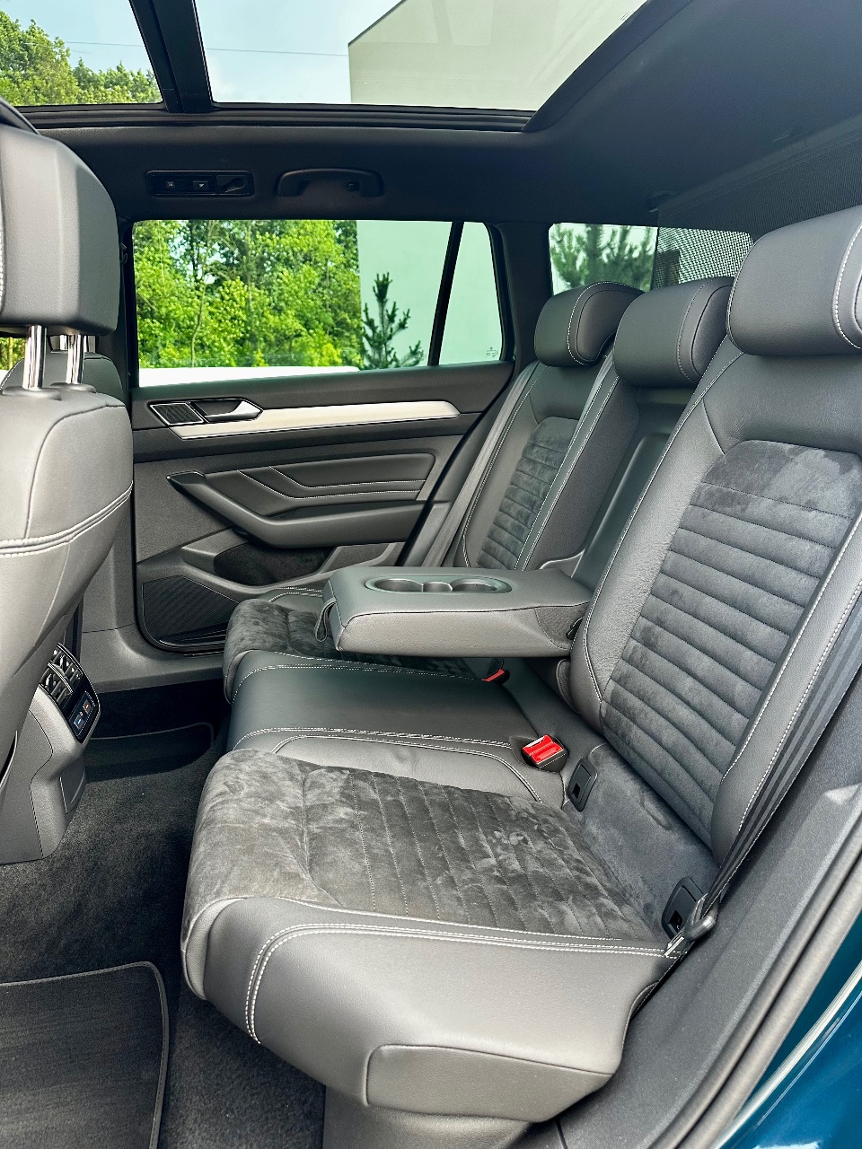 Volkswagen Passat - фото 27