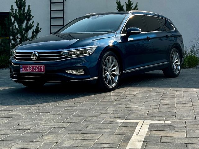 Volkswagen Passat - фото 2