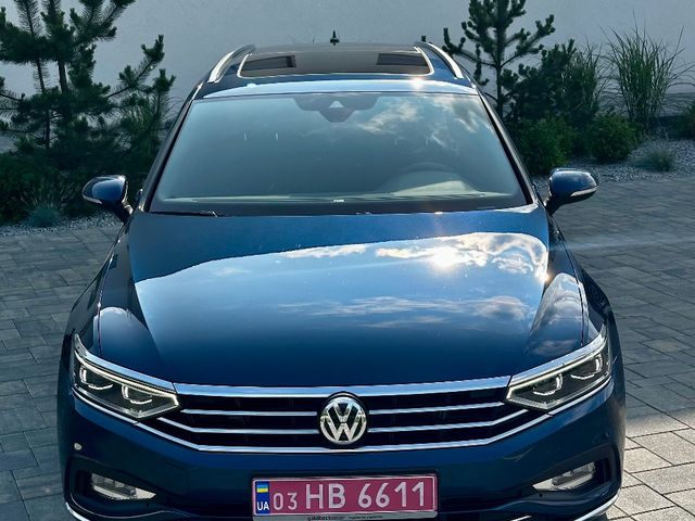 Volkswagen Passat - фото 5