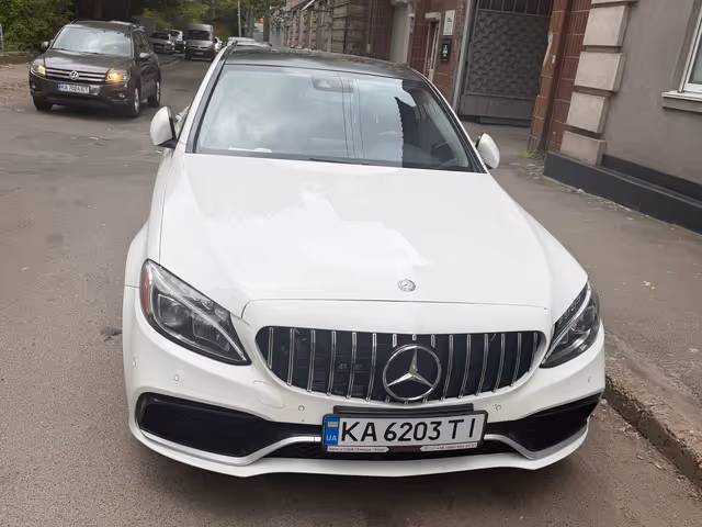 Mercedes-Benz C-Класс - фото 3