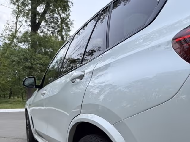 BMW X5 - фото 4