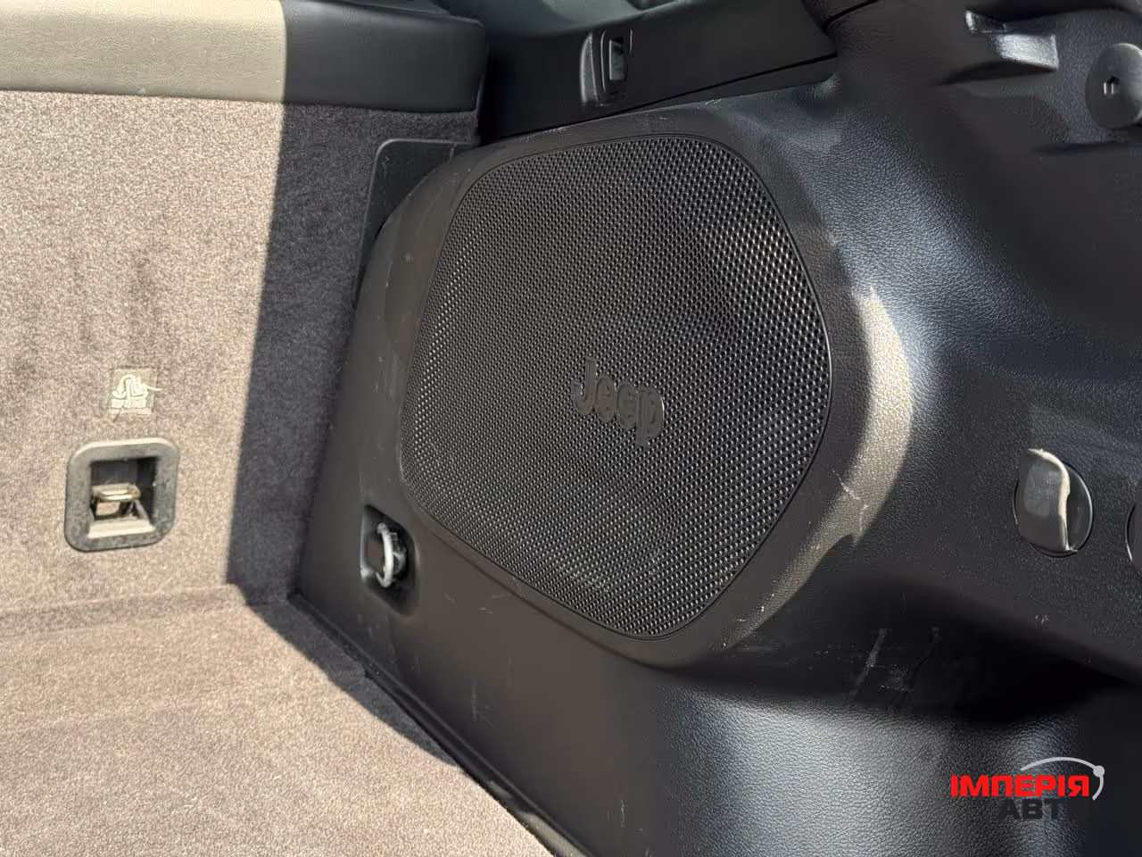 Jeep Cherokee - фото 62