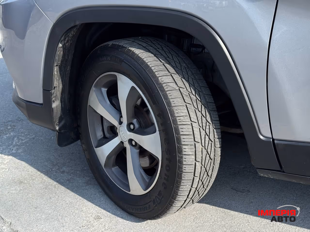 Jeep Cherokee - фото 5