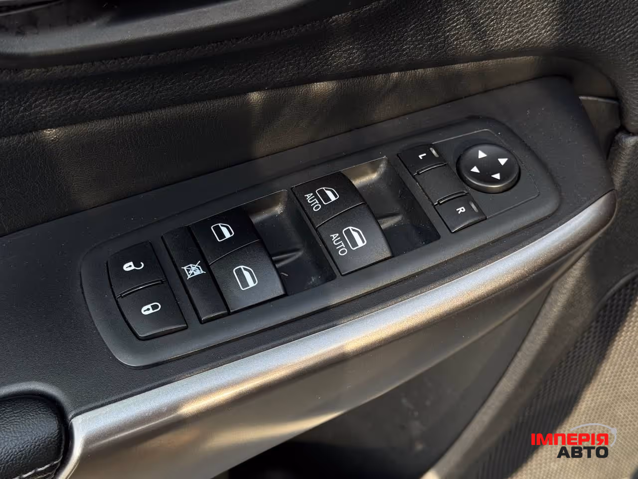 Jeep Cherokee - фото 22