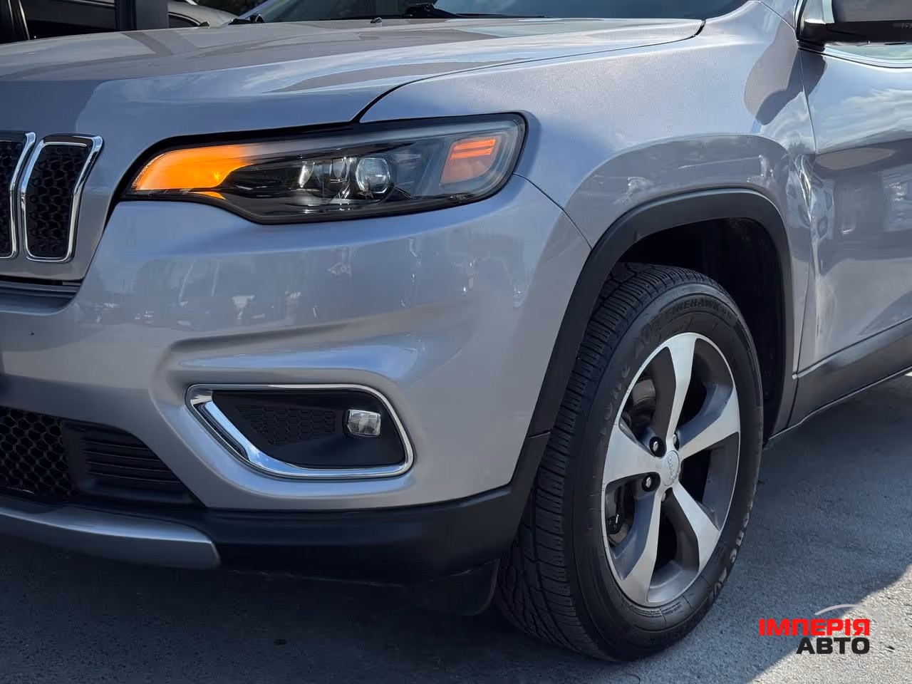 Jeep Cherokee - фото 18