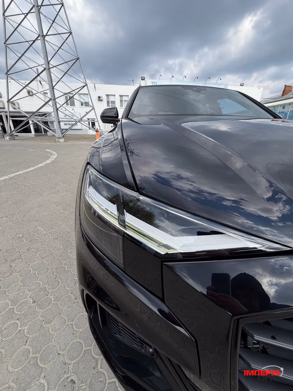 Audi Q8 - фото 20