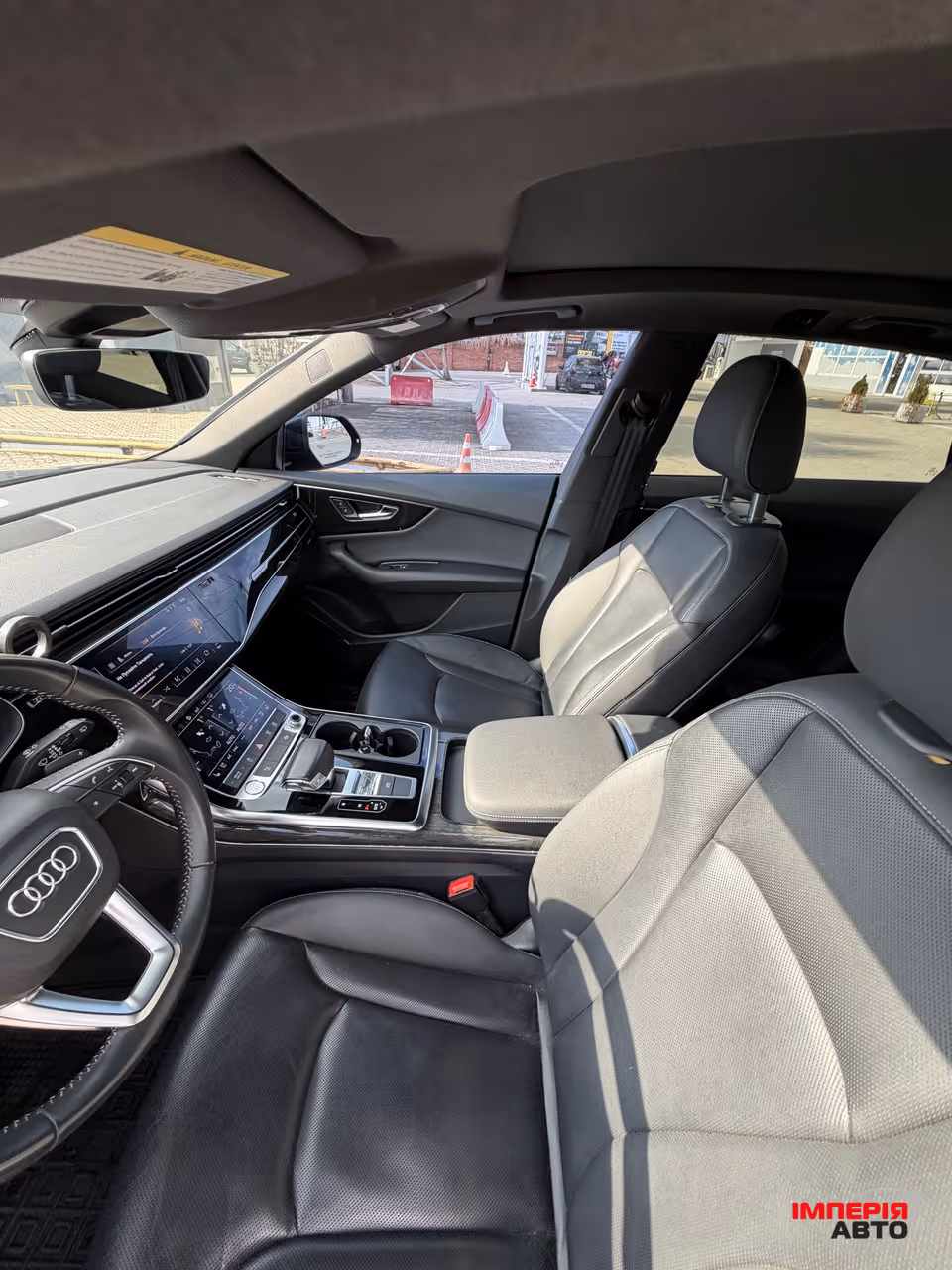 Audi Q8 - фото 18