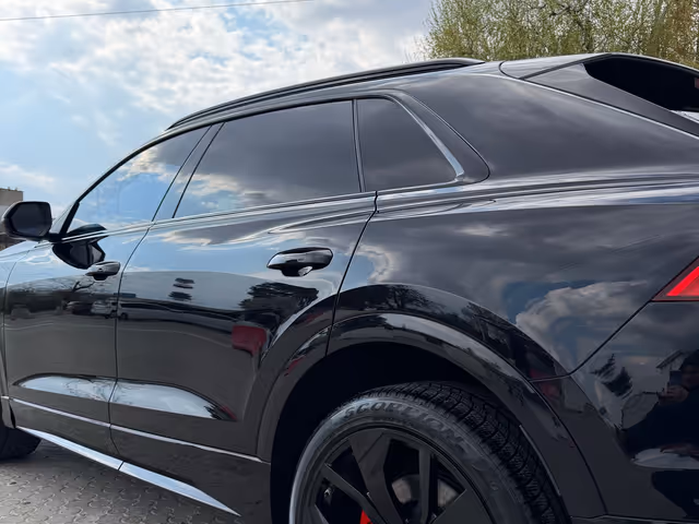 Audi Q8 - фото 2