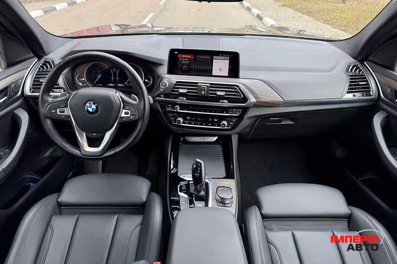 BMW X3 - фото 12