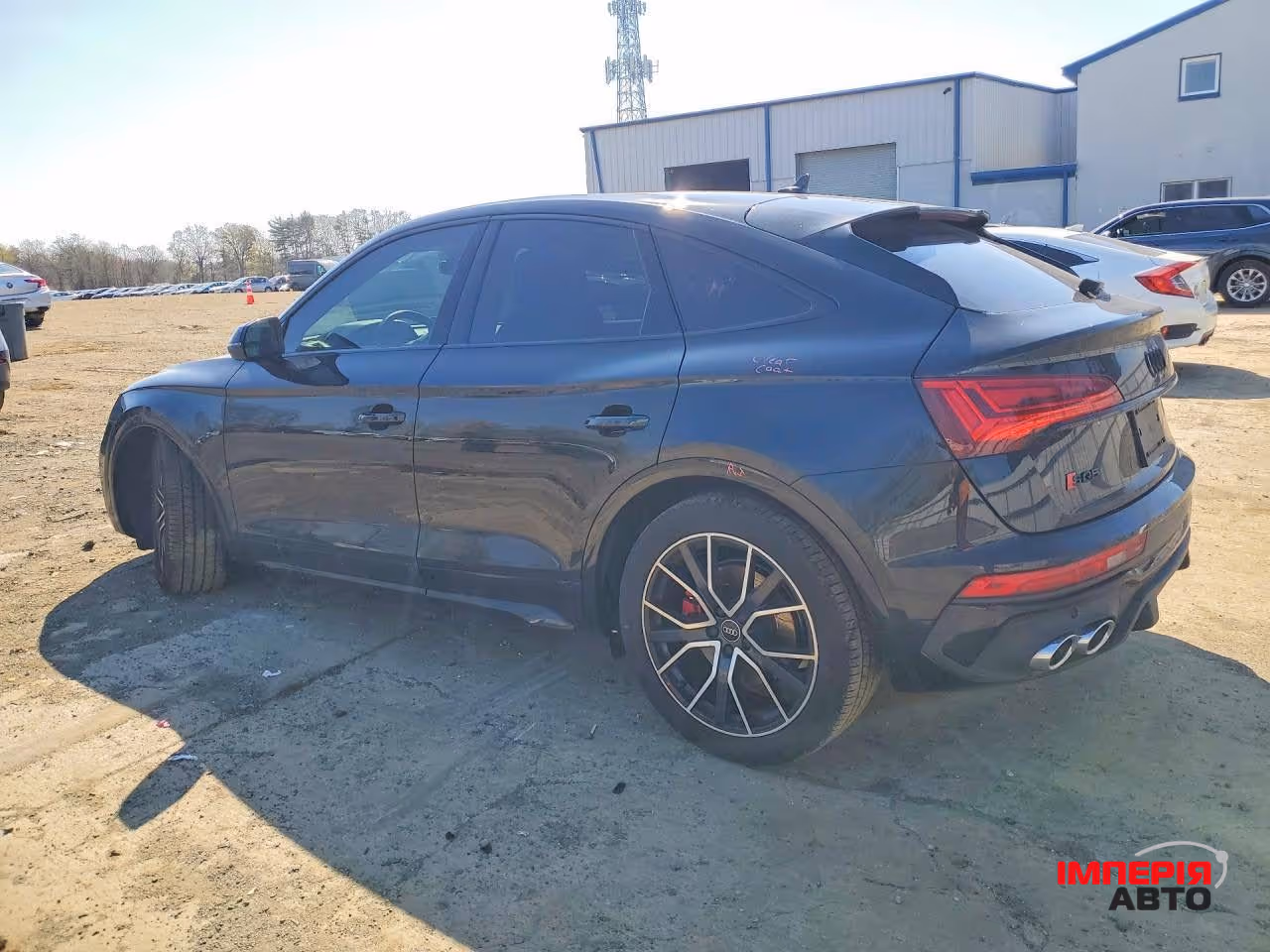 Audi SQ5 - фото 2