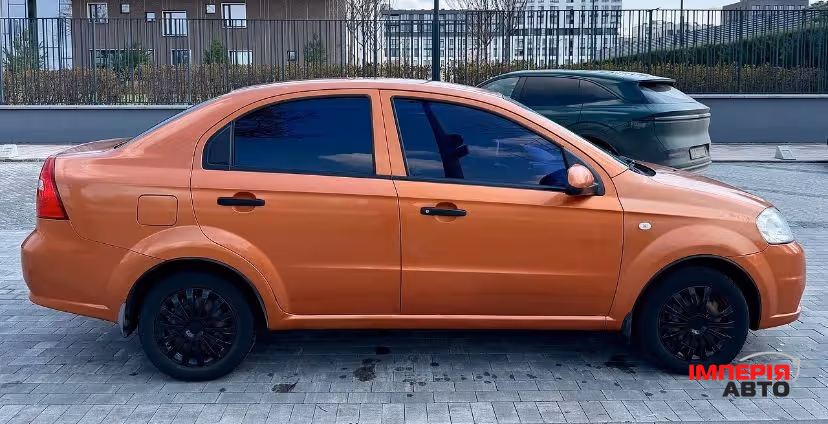 Chevrolet Aveo - фото 9